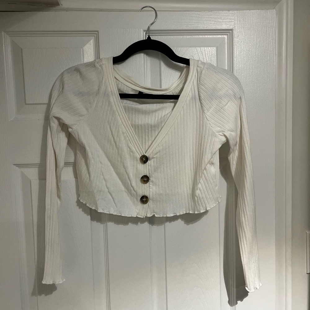Button up long sleeve crop cardigan